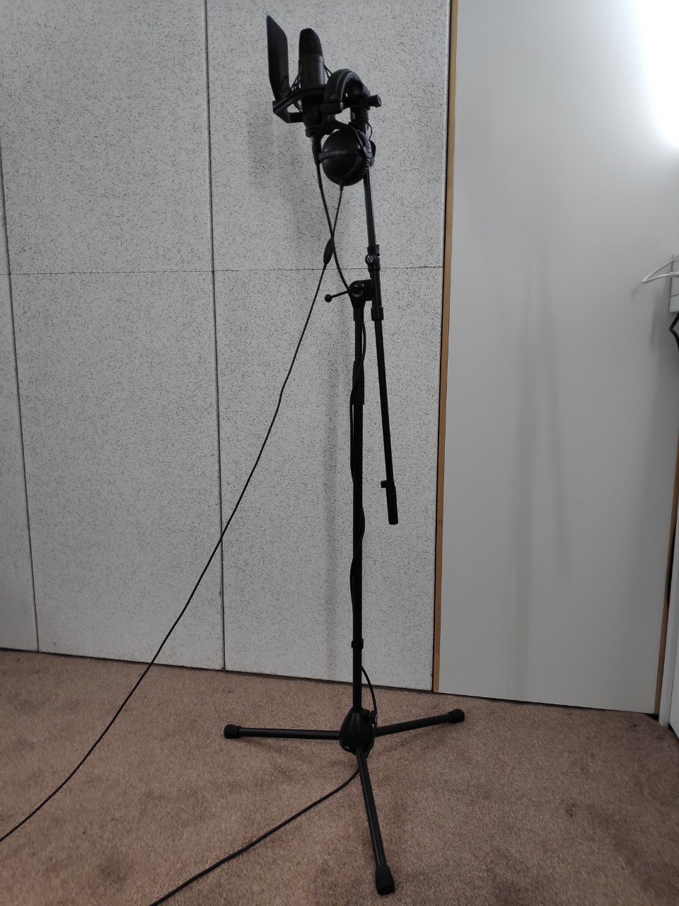 mic_stand_4.jpg